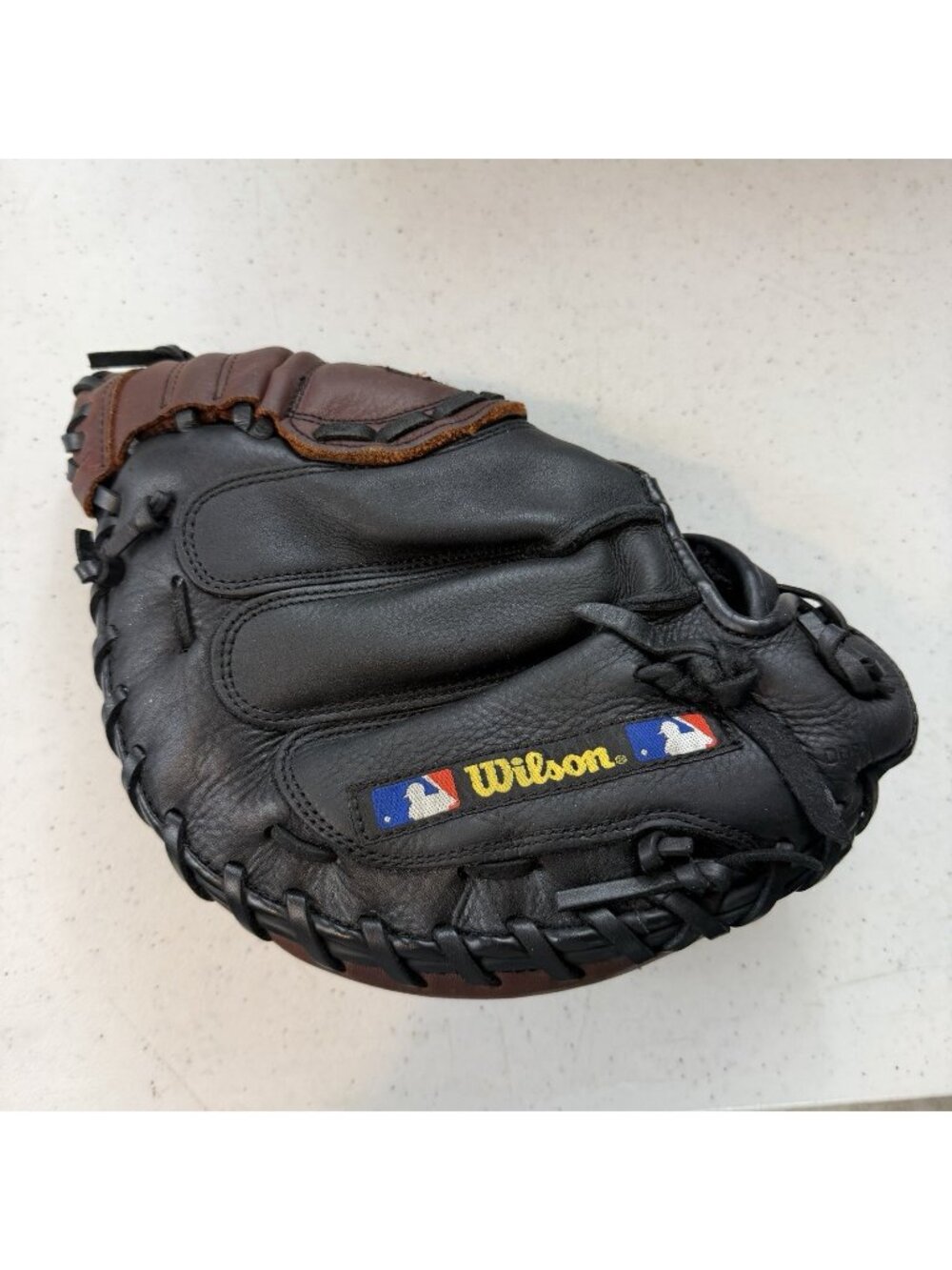 Wilson A1860 Pudge PRO18 Catchers Mitt Glove Ivan Rodriguez Pro Toe RHT Throw GC